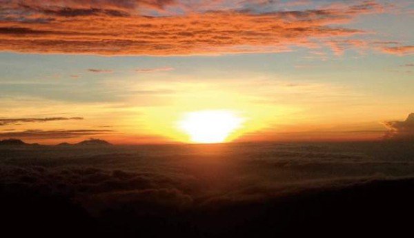 Bromo Sunrise dan air terjun Madakaripura Open Trip